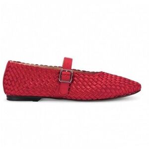 Steve Madden “Dreaming” Satin Ballet Flats